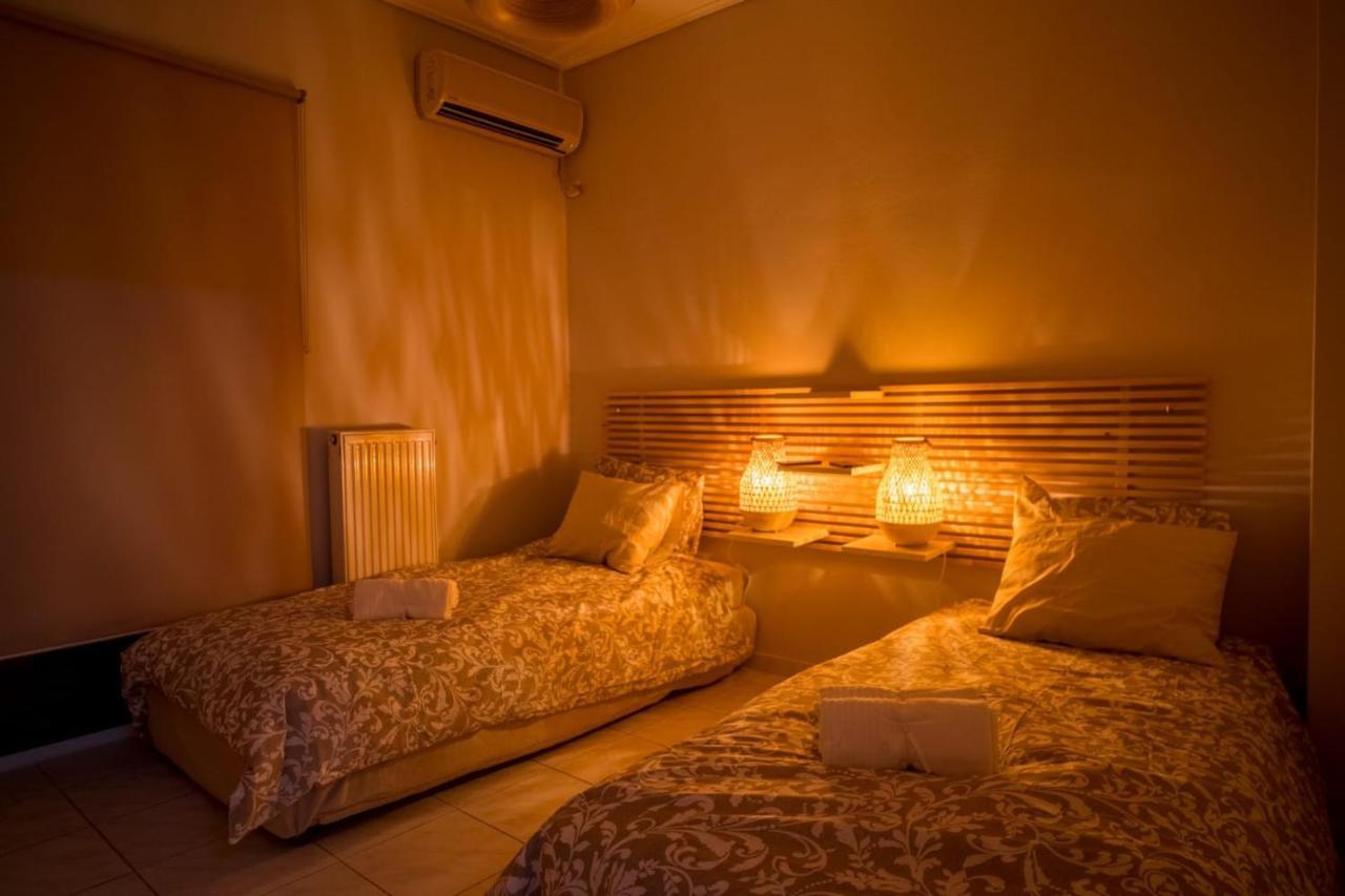 דירות פיראוס It Is A Pleasant, Modern, Functional House! מראה חיצוני תמונה