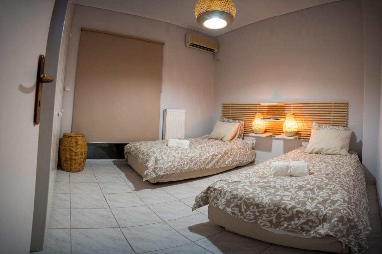 דירות פיראוס It Is A Pleasant, Modern, Functional House! מראה חיצוני תמונה